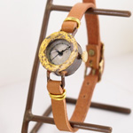 ipsilon（イプシロン） 時計作家 ヤマダヨウコ 手作り腕時計 raffinato（ラッフィナート） [raffinato]