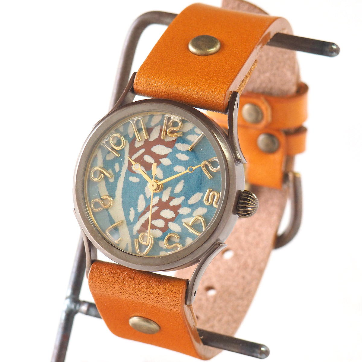 vie（ヴィー） 手作り腕時計 “和tch” 和紙文字盤 和時計 南天 ブルー Mサイズ [MJ-004M-BL]